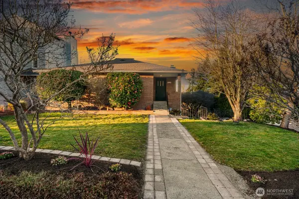 3112 W Mansell Street, Seattle, WA 98199