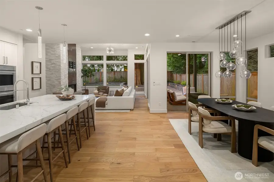 8206 128th Avenue Ne, Kirkland, WA 98033 - #3