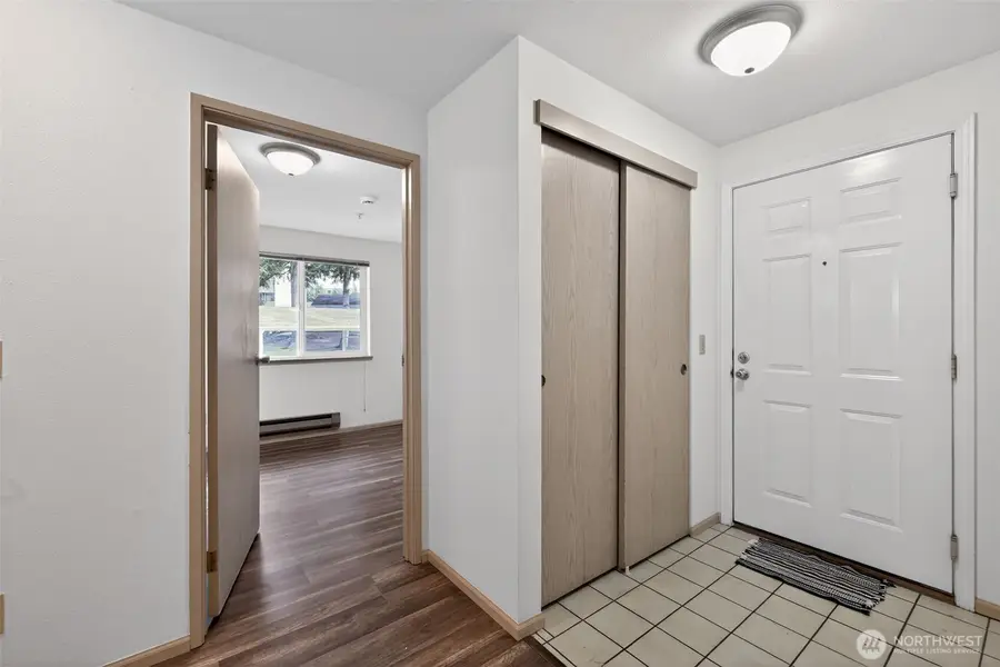 901 Sunset Boulevard Ne #D215, Renton, WA 98056 - #3