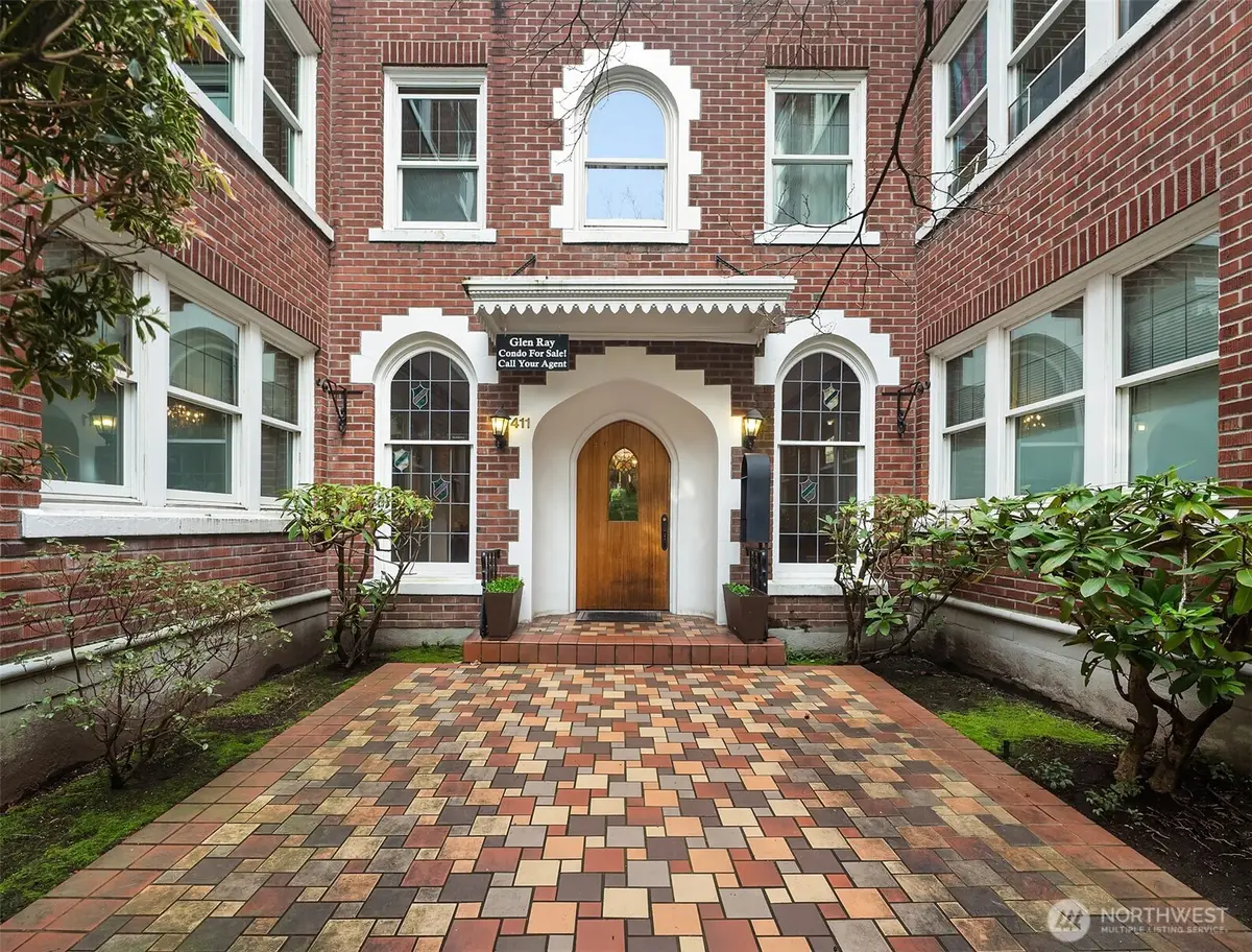 411 Boylston Avenue E #202, Seattle, WA 98102 - #1