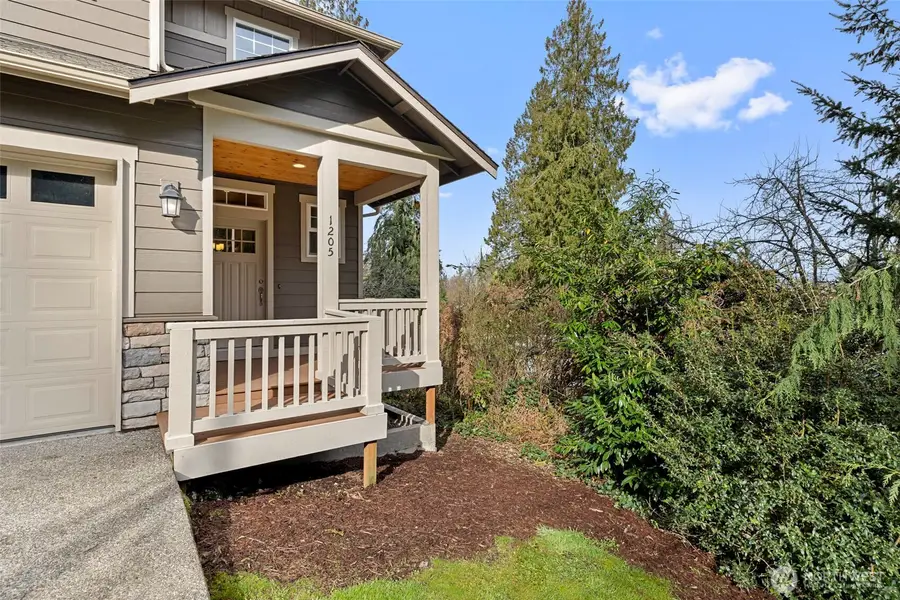 1205 N 16th Street, Mount Vernon, WA 98273 - #3