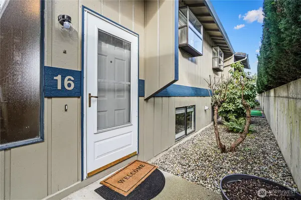 110 19th Avenue Se #16, Puyallup, WA 98372