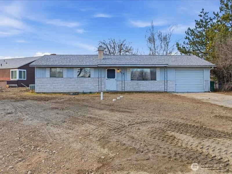 702 West Ridge Drive, Omak, WA 98841 - #1