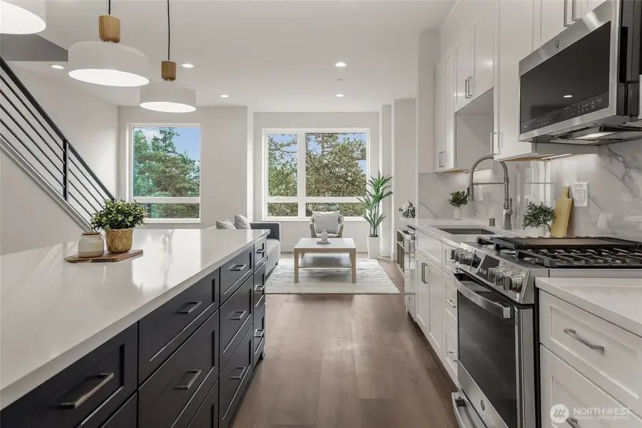 8923 166th Ave Ne #103, Redmond, WA 98052 - #3