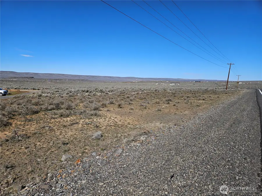 1819 Thoroughbred Drive #18, Ephrata, WA 98823 - #3