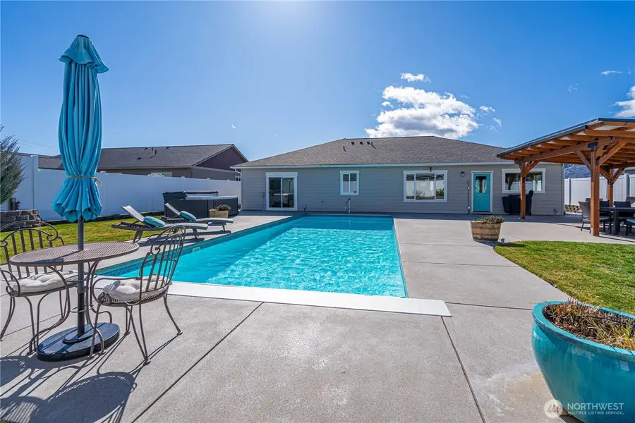 52 Manzanita Drive, Manson, WA 98831 - #2