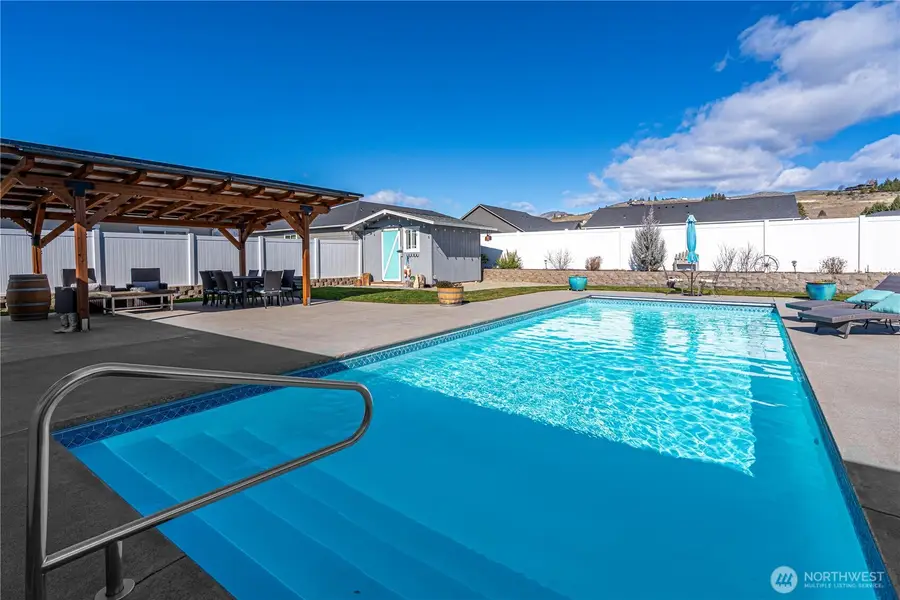 52 Manzanita Drive, Manson, WA 98831 - #3