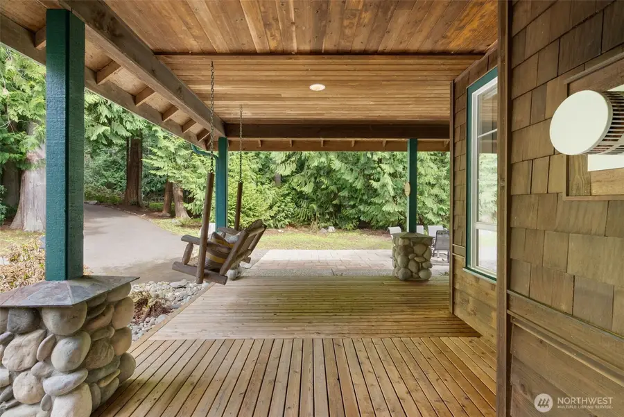 7139 NE Dolphin Drive, Bainbridge Island, WA 98110 - #3