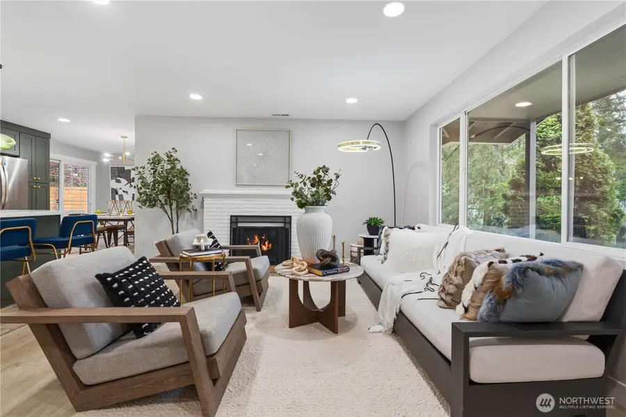 9808 S 252nd St, Kent, WA 98030 - #3