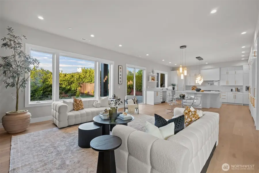 904 N 33rd Place, Renton, WA 98056 - #3