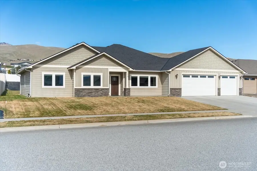 819 Autumn Crest Drive, Wenatchee, WA 98801 - #2