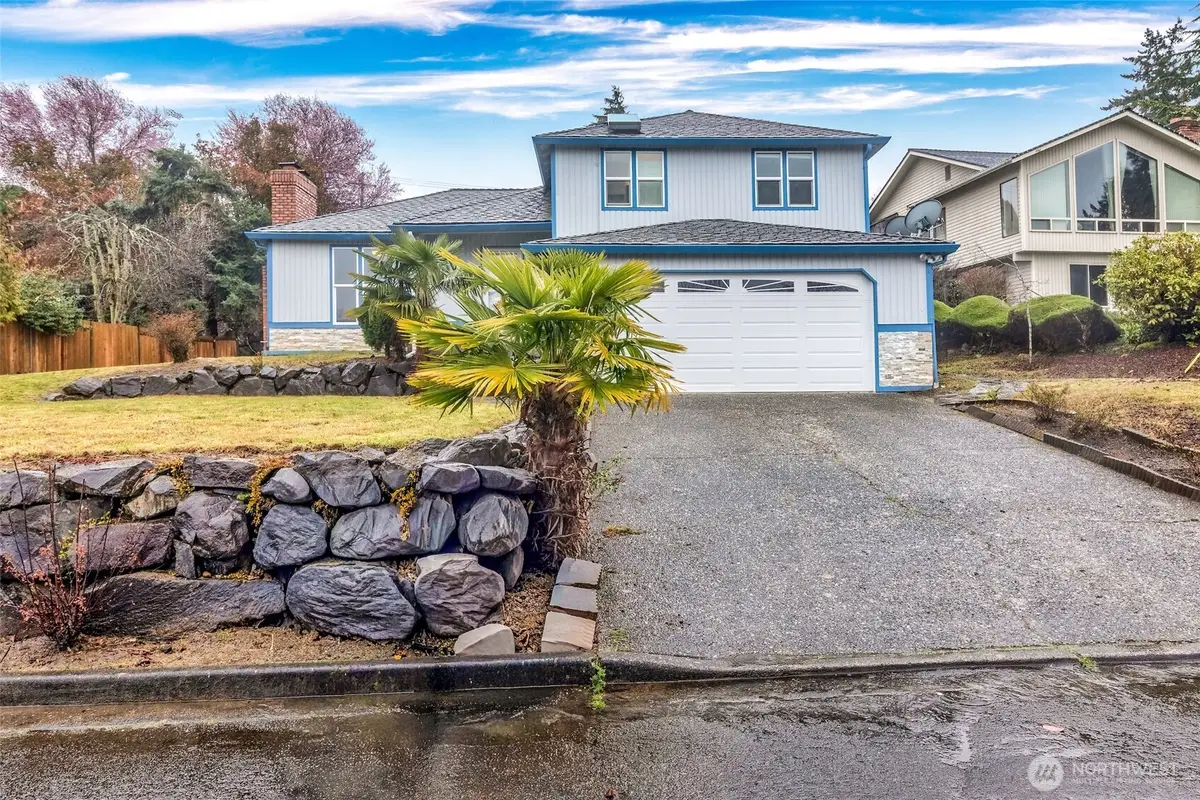 2702 Cedar Avenue S, Renton, WA 98055 - #1