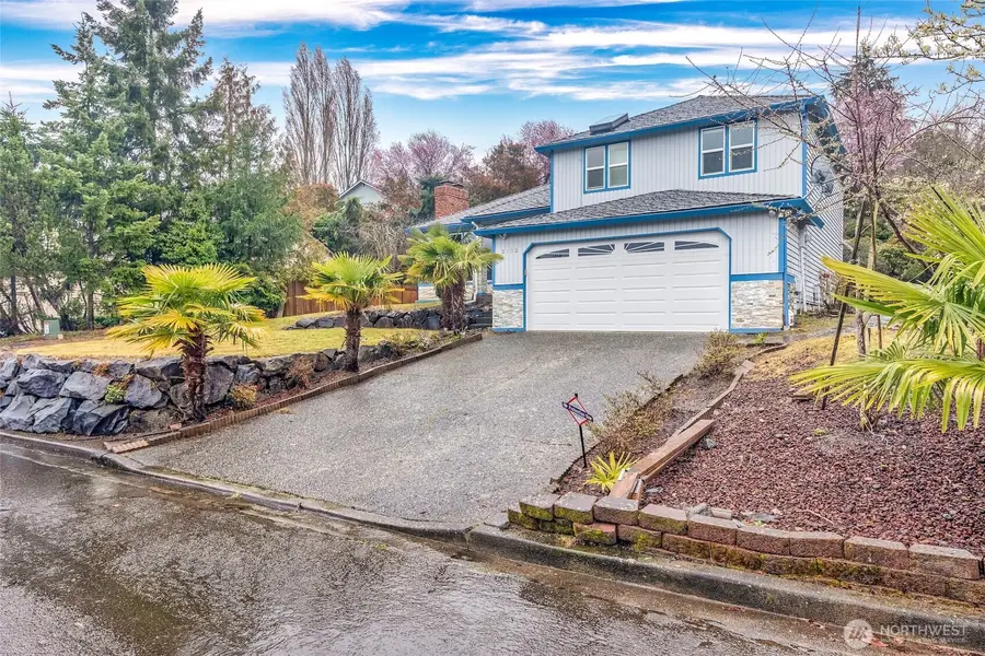 2702 Cedar Avenue S, Renton, WA 98055 - #3
