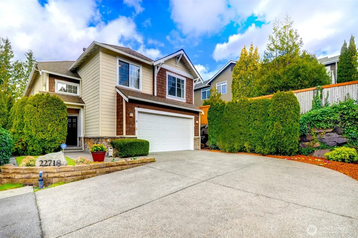 22718 Se 12th Place, Sammamish, WA 98075 - #1