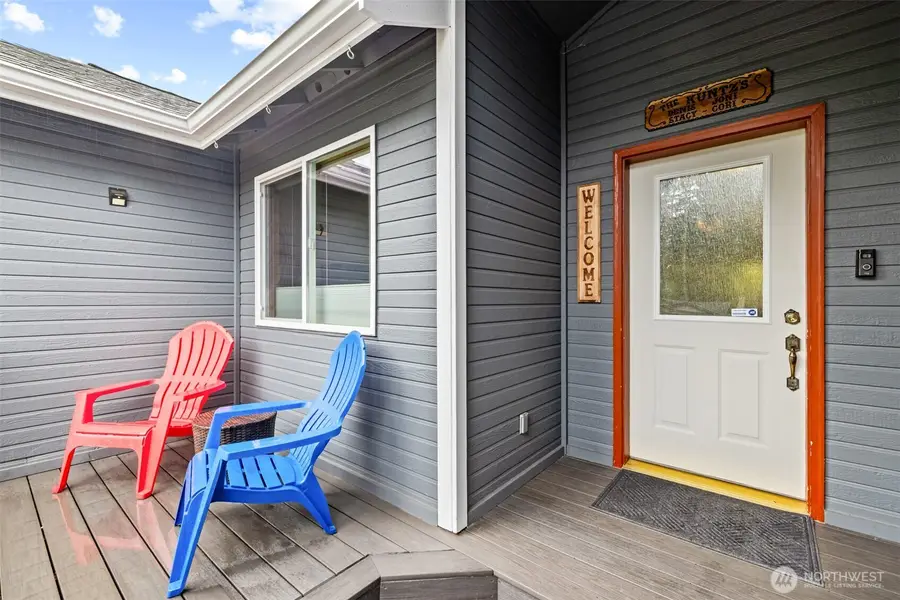 716 S N Street, Port Angeles, WA 98363 - #3