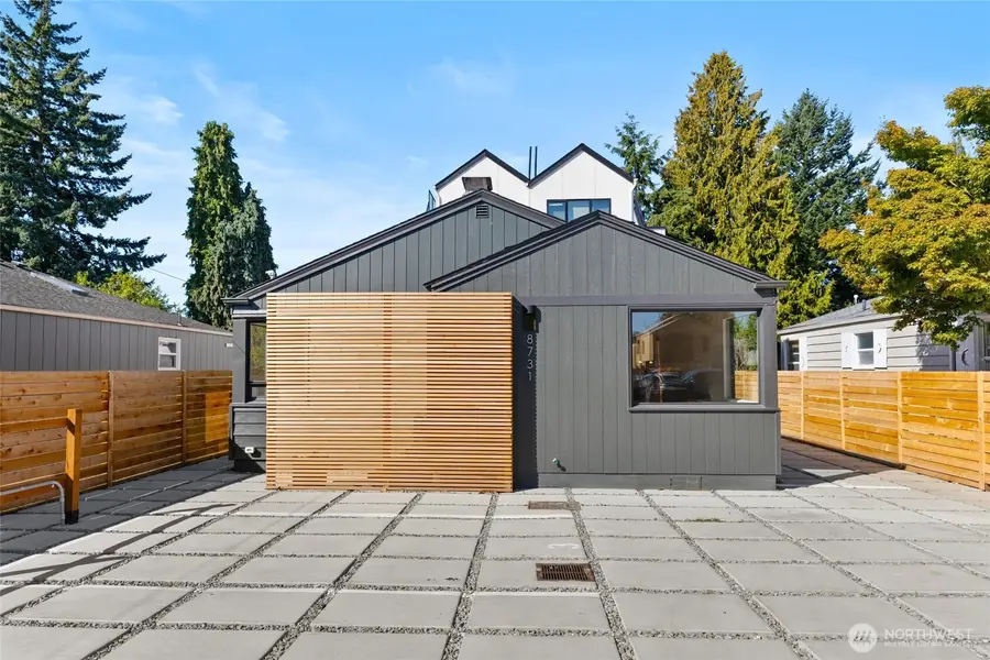 8731 13th Avenue Nw, Seattle, WA 98117 - #2
