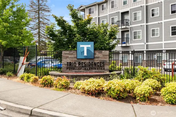 13503 97th Avenue E #201, Puyallup, WA 98373
