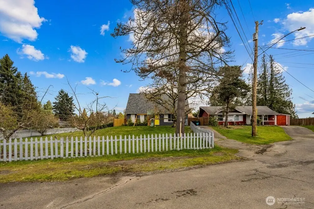 2228 192nd Place Sw, Lynnwood, WA 98036 - #1