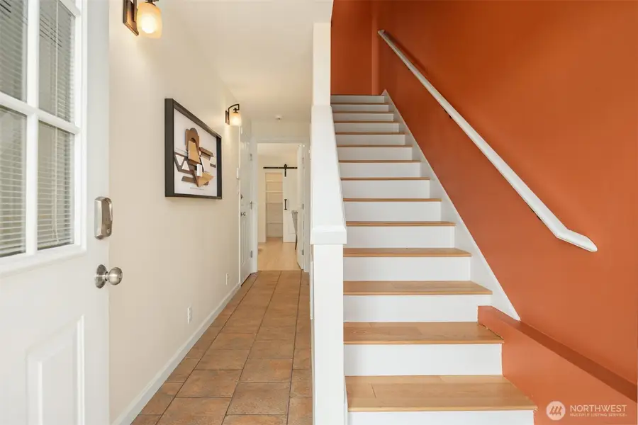 3201 23rd Avenue W, Seattle, WA 98199 - #3