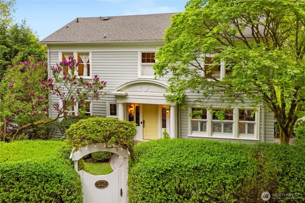 246 Dorffel Drive E, Seattle, WA 98112