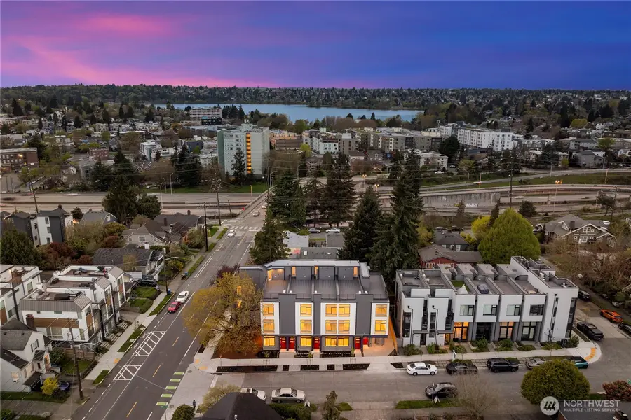 7011 9th Avenue Ne, Seattle, WA 98115 - #3