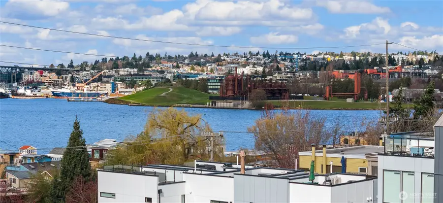 73 E Lynn St, Seattle, WA 98102 - #2