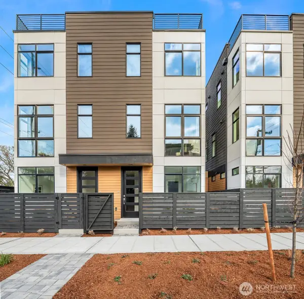 632 N 92nd Street, Seattle, WA 98103