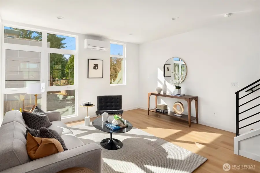 632 N 92nd Street, Seattle, WA 98103 - #3