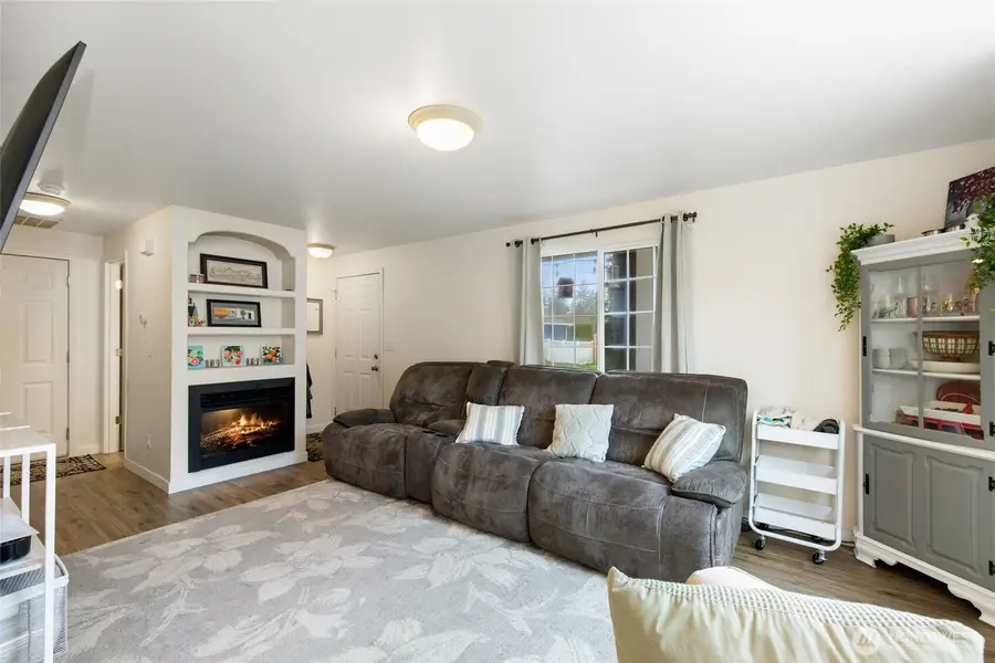 723 88th Drive Se, Lake Stevens, WA 98258 - #2