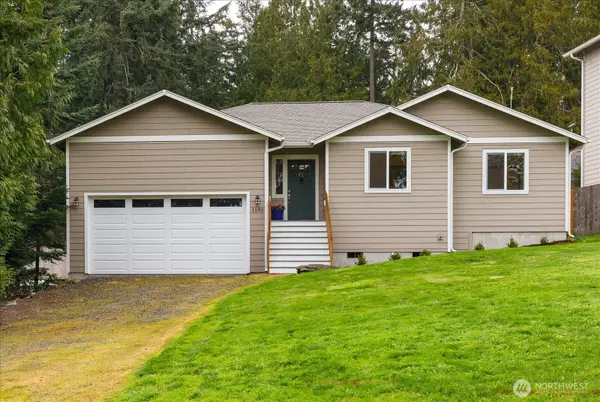 1105 Halsey Drive, Coupeville, WA 98239