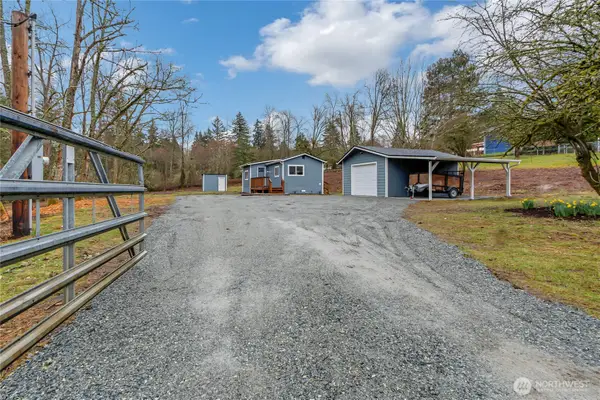 21215 Orting Kapowsin Hwy E, Graham, WA 98338