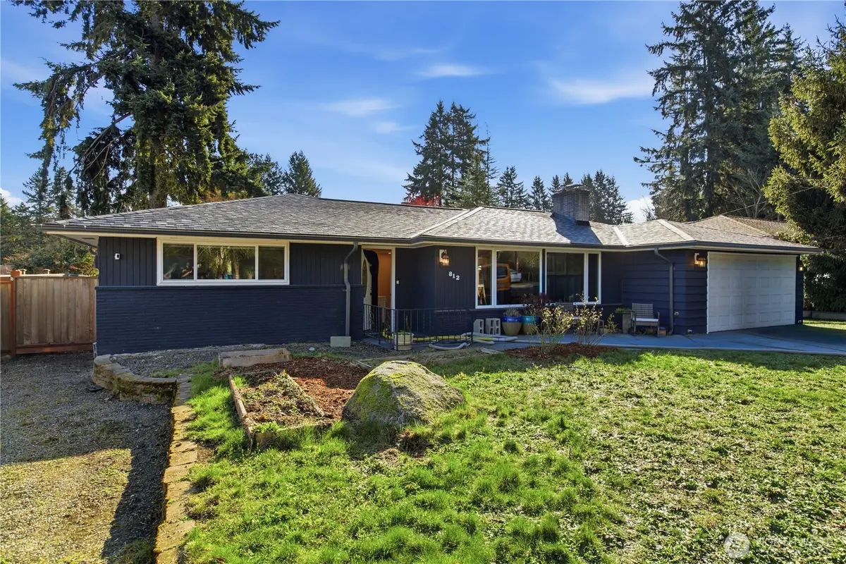 812 Maplewood Avenue W, Kent, WA 98030 - #1
