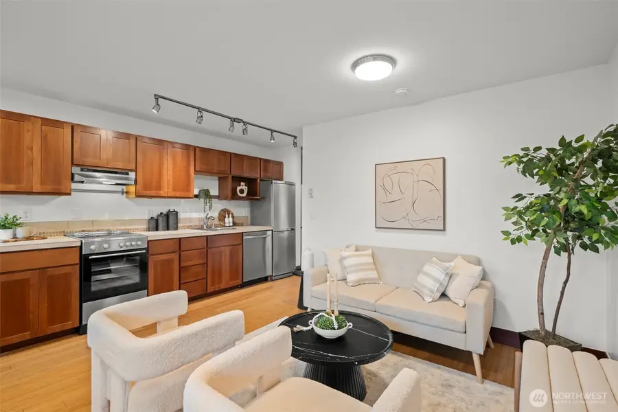 461 N 45th Street #1, Seattle, WA 98103 - #3