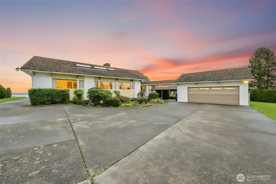 12895 Shorecrest Drive Sw, Seattle, WA 98146 - #3