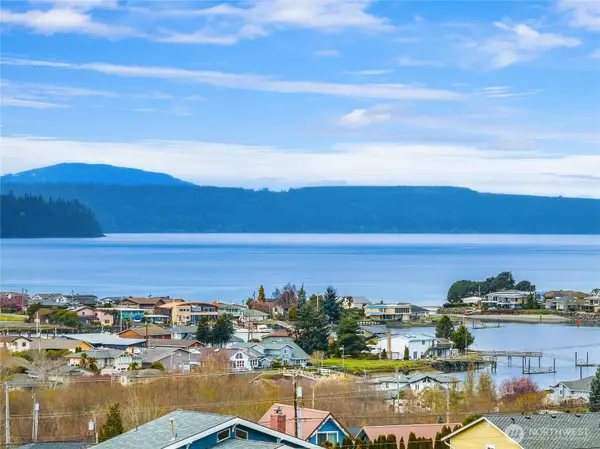 37549 NE Olympic View Road, Hansville, WA 98340