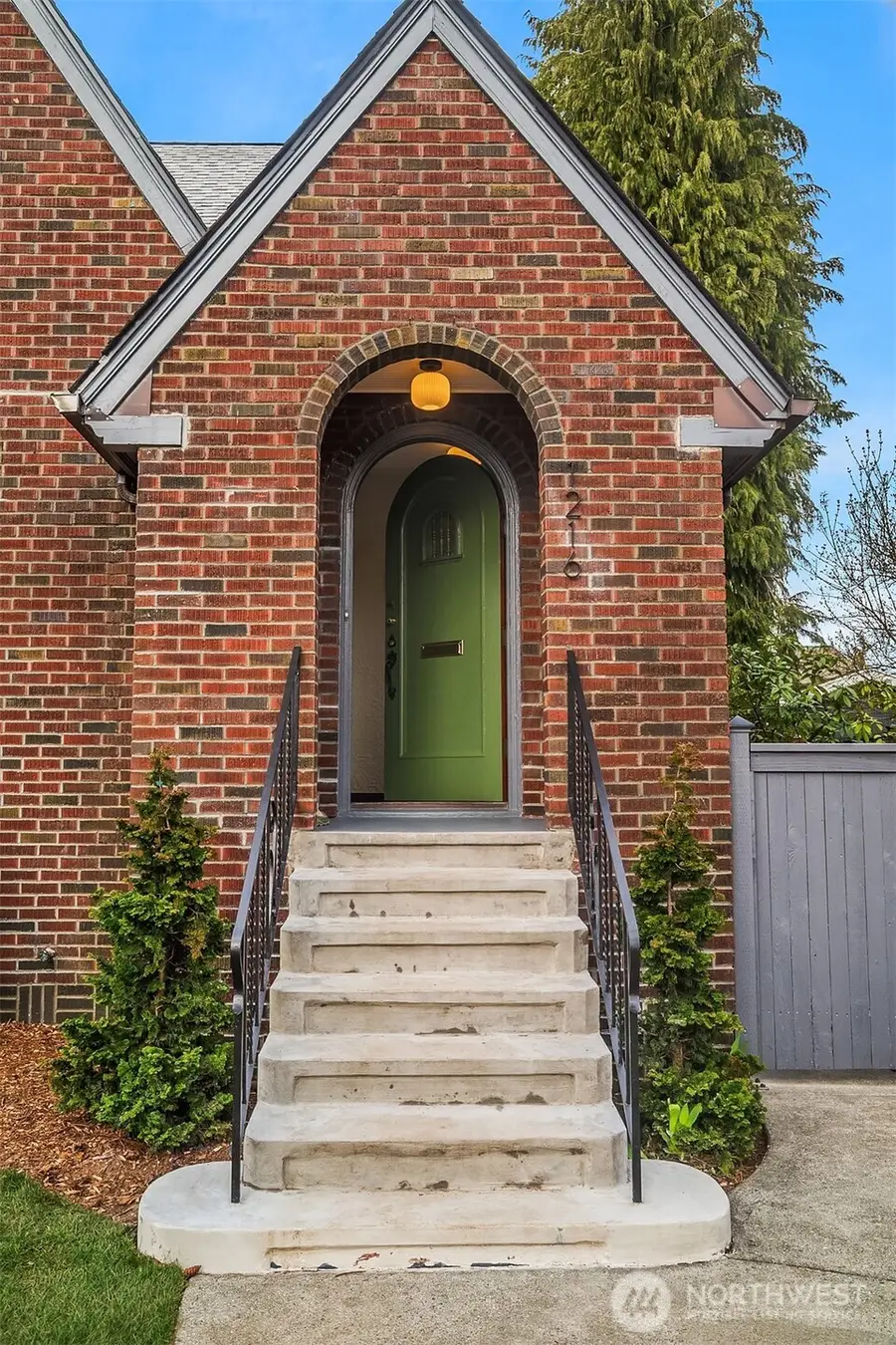 1216 NE 77th Street, Seattle, WA 98115 - #3