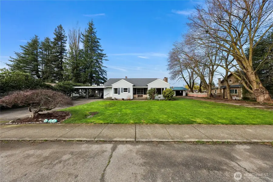 209 Nooksack Avenue, Nooksack, WA 98276 - #3