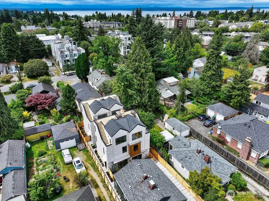 8733 13th Avenue Nw #A, Seattle, WA 98117 - #2