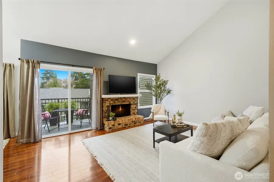 820 E Cady Rd #A304, Everett, WA 98203 - #2