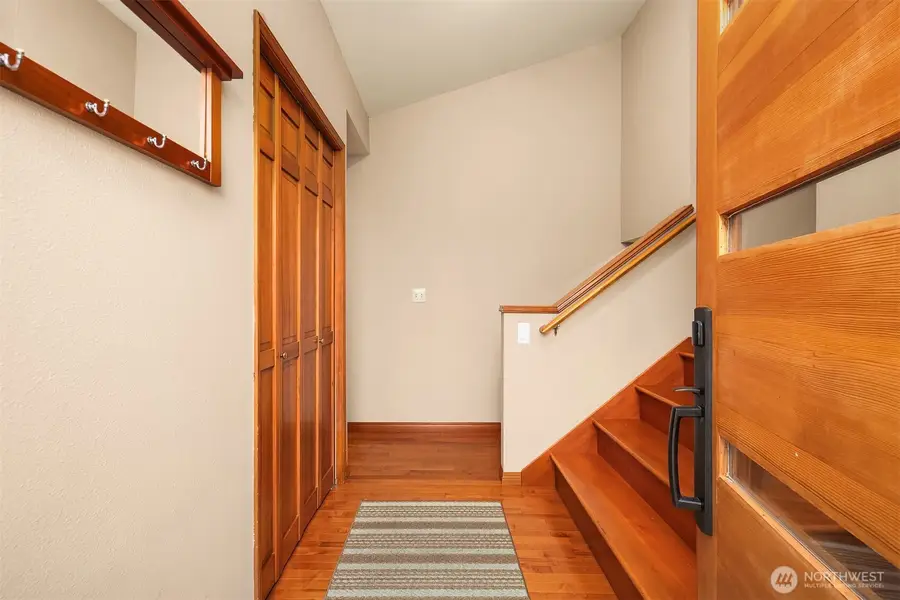 902 7th Avenue S, Edmonds, WA 98020 - #2