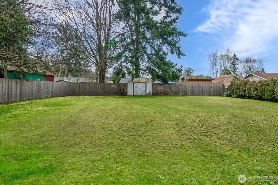 737 3rd Avenue Ne, Pacific, WA 98047 - #2