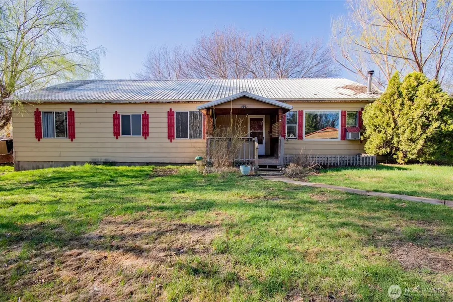 7 Hutton Road, Oroville, WA 98844 - #3