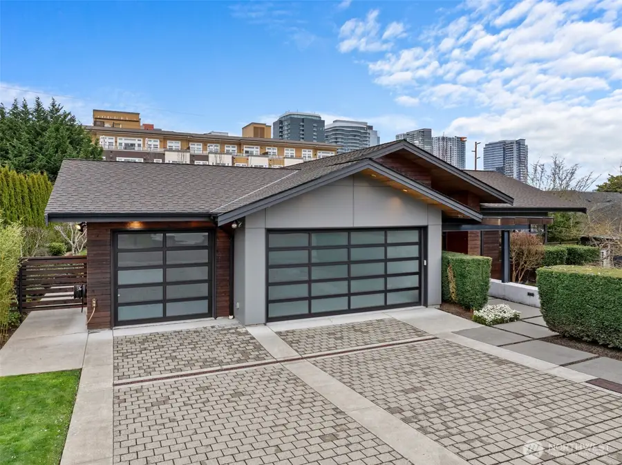 1014 Belfair Road, Bellevue, WA 98004 - #2