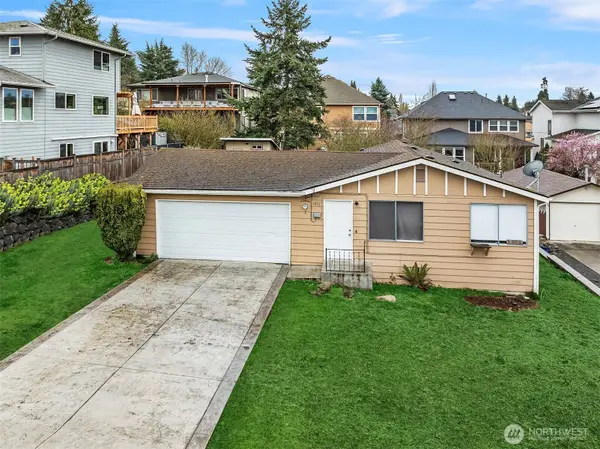 1111 N 33rd Street, Renton, WA 98056