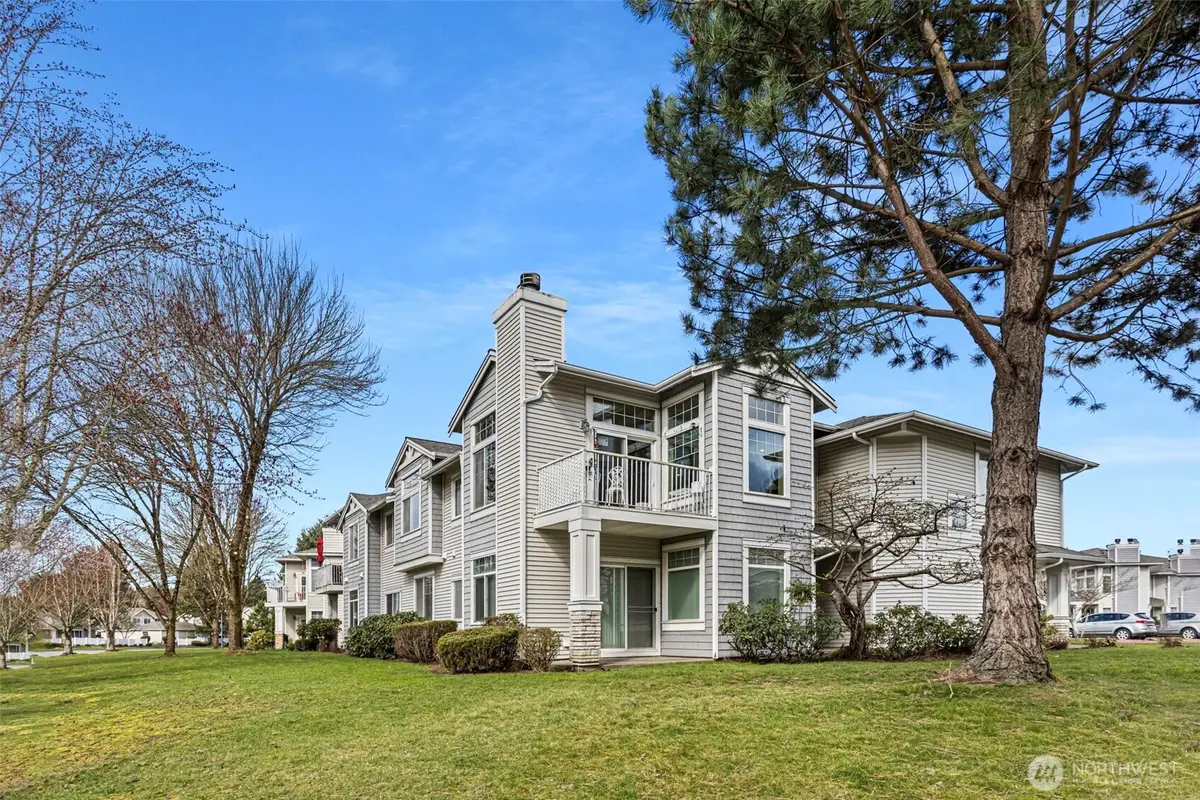 23221 58th Avenue S #3-2, Kent, WA 98032 - #1