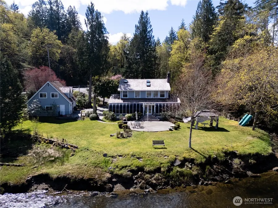 8320 E Grapeview Loop Road, Allyn, WA 98524 - #2