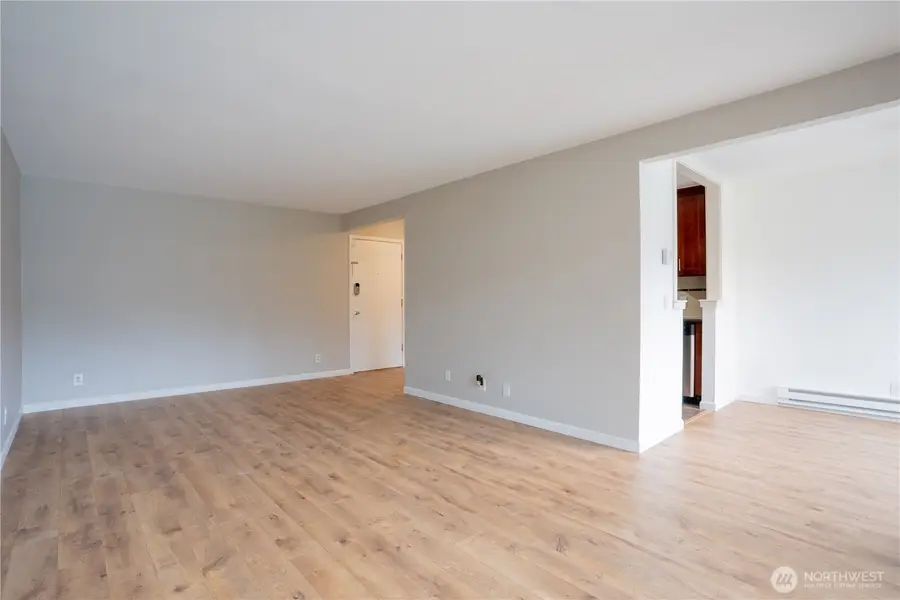 12701 NE 9th Place #D209, Bellevue, WA 98005 - #3