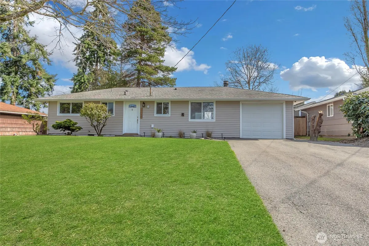 27030 14th Avenue S, Des Moines, WA 98198 - #1