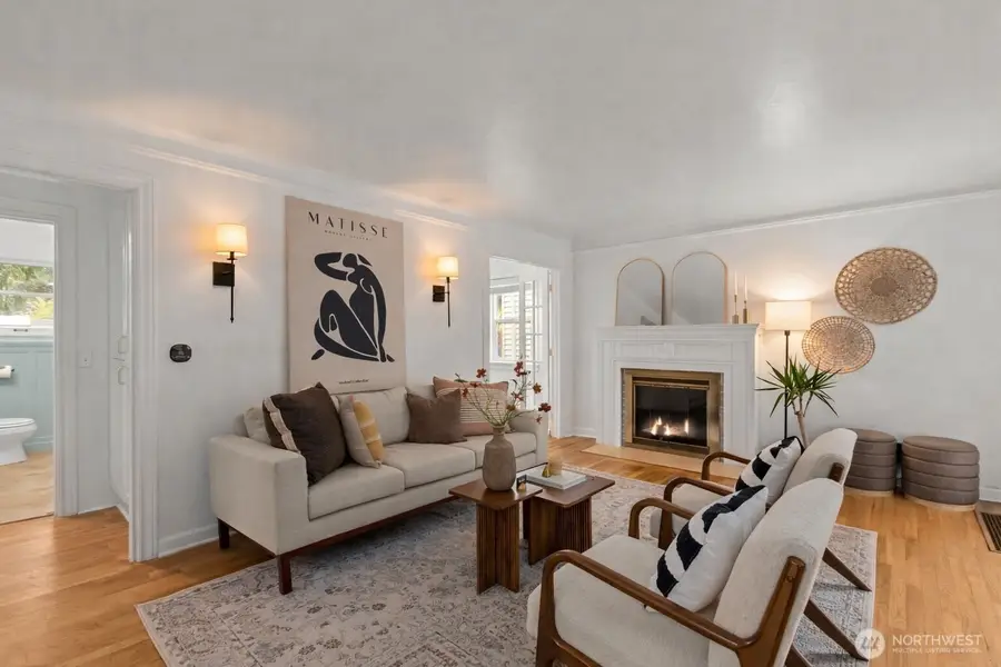 9732 15th Avenue Ne, Seattle, WA 98115 - #3