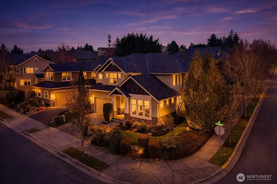 12066 167th Place Ne, Redmond, WA 98052 - #2